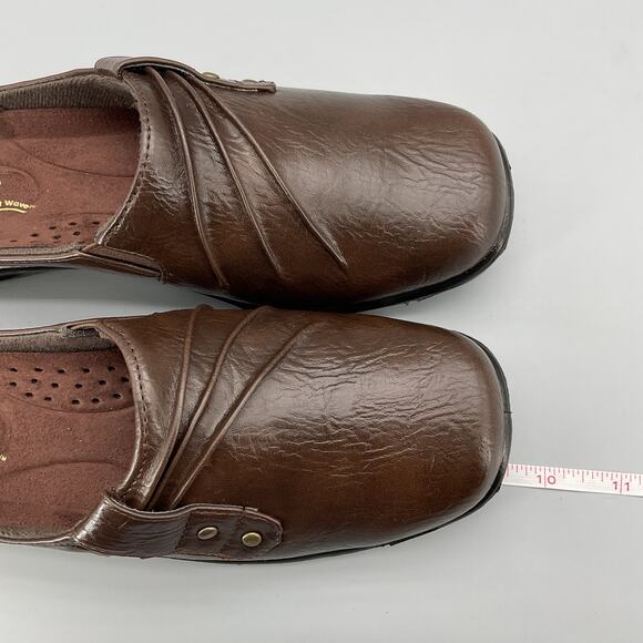 NEW Easy Street Women’s Holly Lightweight Mules Brown Size 5.5M - Picture 7 of 10